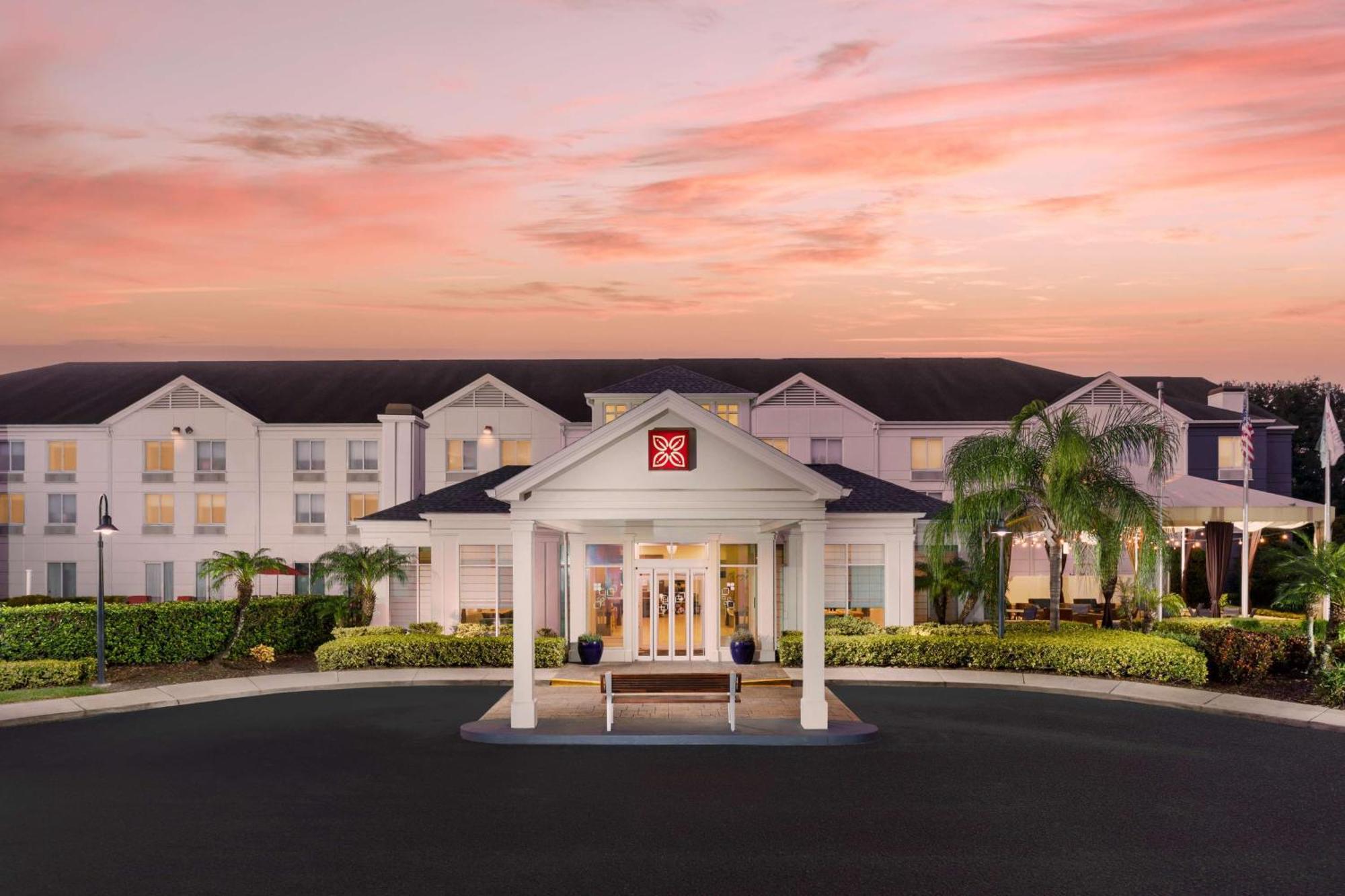 Hilton Garden Inn Лейк Мери Екстериор снимка