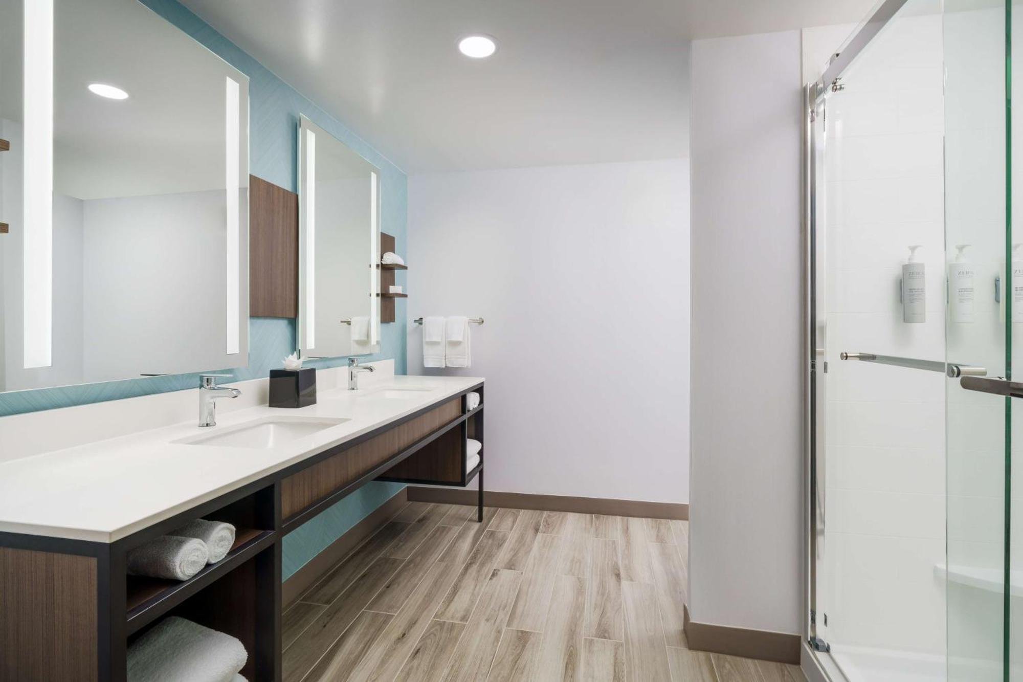 Hilton Garden Inn Лейк Мери Екстериор снимка